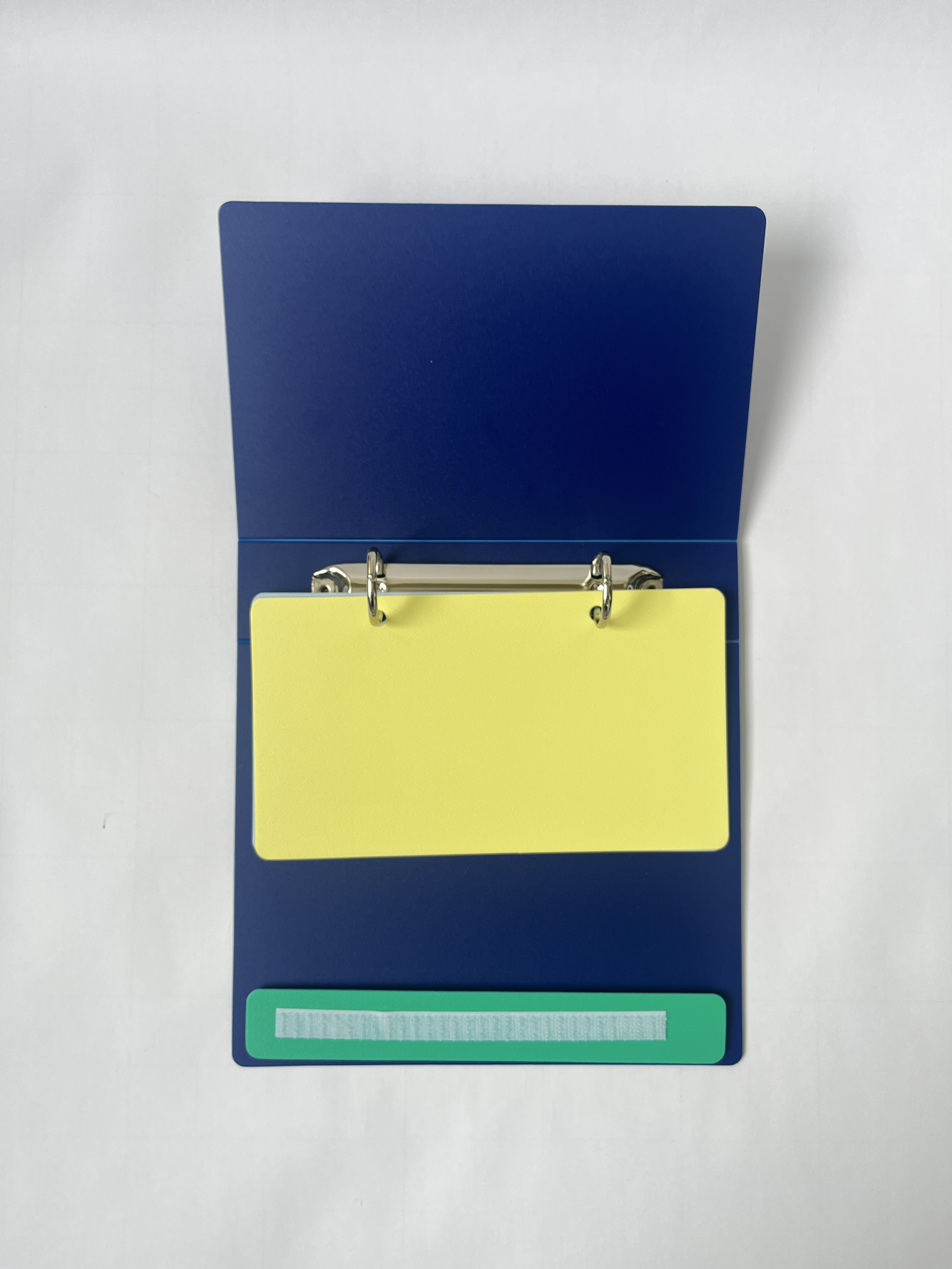 PECS®コミュニケーションブック™ - Pyramid Educational Consultants